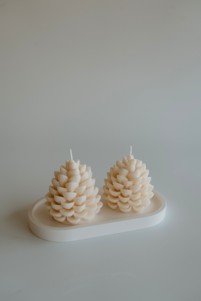 Komplet dveh storžev